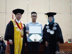 Wisuda 2 Mahasiswa USU yang Tewas Terseret Ombak di Aceh Diwakili Keluarga