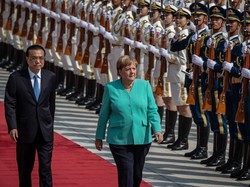 Kunjungi Beijing, Angela Merkel Minta Kebebasan Warga Hong Kong Dijamin
