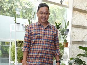 Kenalan dengan Totos Rasiti, Si Om Jin Wani Piro