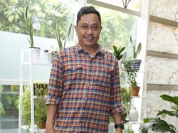 Kenalan dengan Totos Rasiti, Si Om Jin Wani Piro