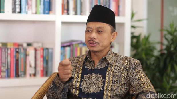 Kisah Pria Amerika Jadi Mualaf dan Bagikan Al Quran di Kereta New York