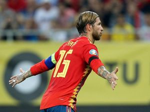 Bek Sergio Ramos Masuk 10 Besar Top Skor Timnas Spanyol
