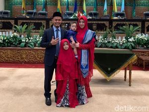 Pasutri Ini Dilantik Jadi Anggota DPRD Riau