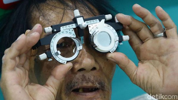 Pemeriksaan Mata Gratis untuk Warga Jelambar