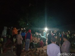 Tiba di Rumah Duka, Jenazah 3 Kuli Bangunan yang Tewas Tenggelam Dimakamkan