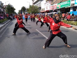 Ribuan Pesilat Nusantara dan Mancanegara Tumpah Ruah di Malioboro