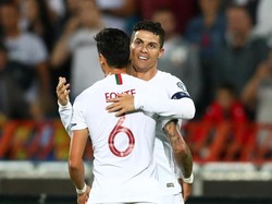Robbie Keane Ledek Ronaldo