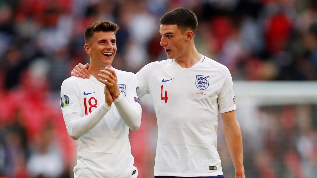 Mason Mount dan Declan Rice jadi pemain muda yang diorbitkan di Timnas Inggris (Action Images via Reuters / Andrew Boyers)