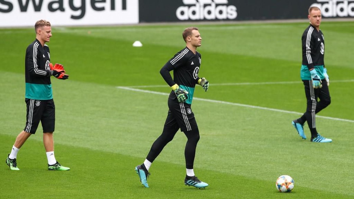 Manuel Neuer masih dapat kepercayaan dari Joachim Loew sebagai kiper nomor satu timnas Jerman (Foto: Christian Charisius / dpa / AFP)