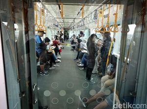 Viral Cerita Wanita Bantu Penumpang LRT yang Alami Pelecehan Seksual
