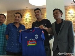 PSIS Semarang Resmi Lepas Alie Sesay dan Jonathan Cantillana