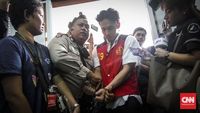 Aktor Jefri Nichol ditangkap polisi dan harus menjadi terdakwa karena mengonsumsi ganja