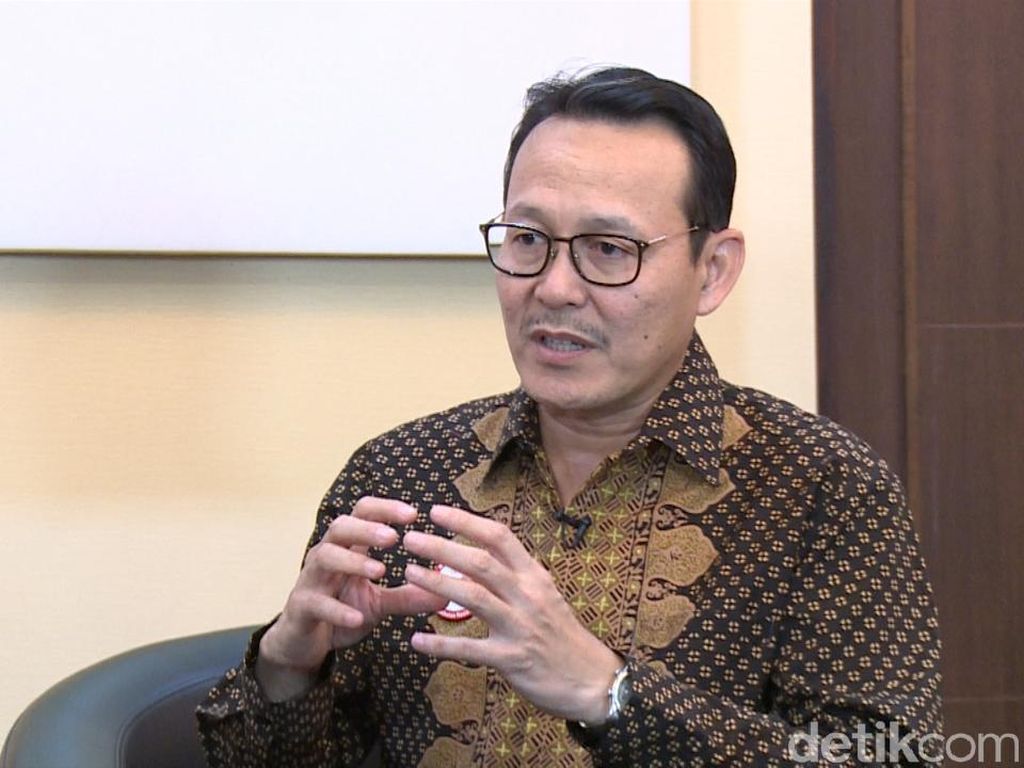 Bos BPJS Kesehatan Jawab Kritikan Iuran Naik, THR PNS Cair Besok Bos BPJS Kesehatan Jawab Kritikan Iuran Naik, THR PNS Cair Besok