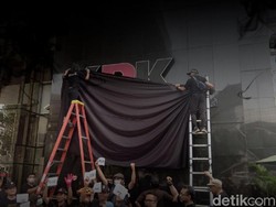 Indeks Persepsi Korupsi RI Naik 2 Angka tapi Pelemahan KPK Jadi Sorotan