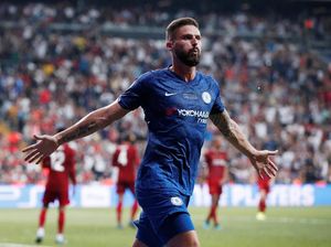 Olivier Giroud Mungkin Lebih Lama di Chelsea