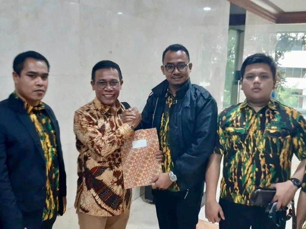 Sebut Personel Polres Jakbar Satpam, AMPG Pro Bamsoet Akan Dipolisikan Sebut Personel Polres Jakbar Satpam, AMPG Pro Bamsoet Akan Dipolisikan