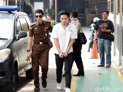 Jalani Sidang Kedua, Jefri Nichol: Aku Belum Tahu Apa-apa