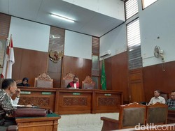 Permohonan Praperadilan Istri Kivlan Zen Ditolak, Pengacara Kecewa!