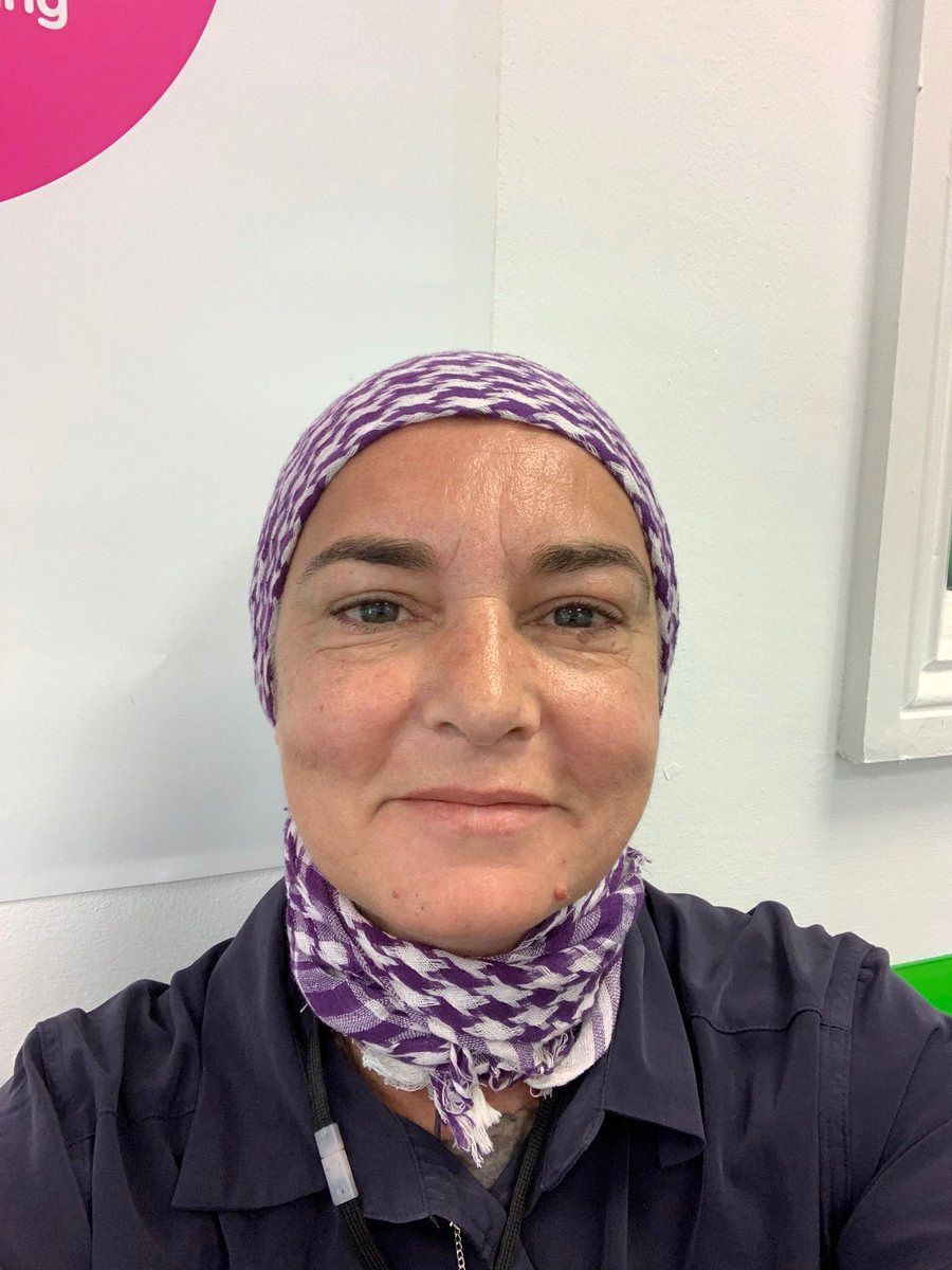 Sinead O'Connor dari twitter.
