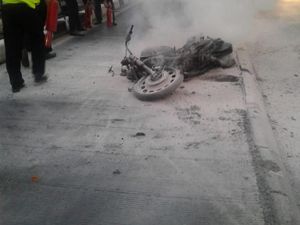 Motor Terbakar di Jalan S Parman Jakarta Barat