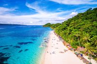 10 Pantai Indah Di Filipina Untuk Snorkeling Sampai Surfing