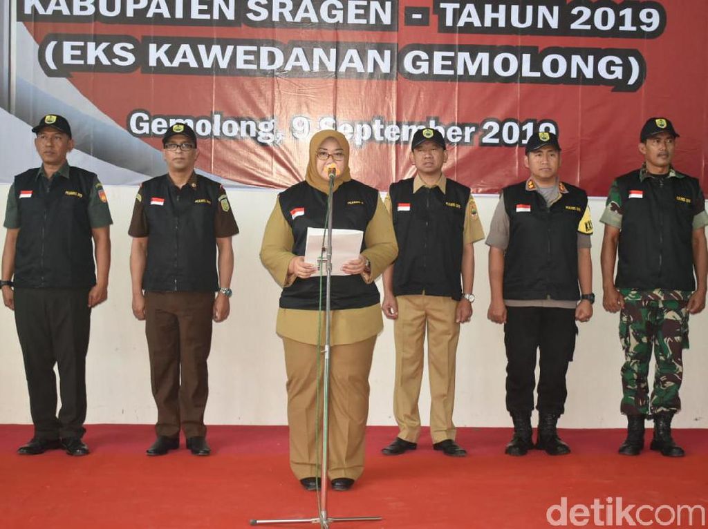 Bupati Sragen Kesal, Ada Cakades Pinjam Duit kepadanya untuk Beli Suara Bupati Sragen Kesal, Ada Cakades Pinjam Duit kepadanya untuk Beli Suara