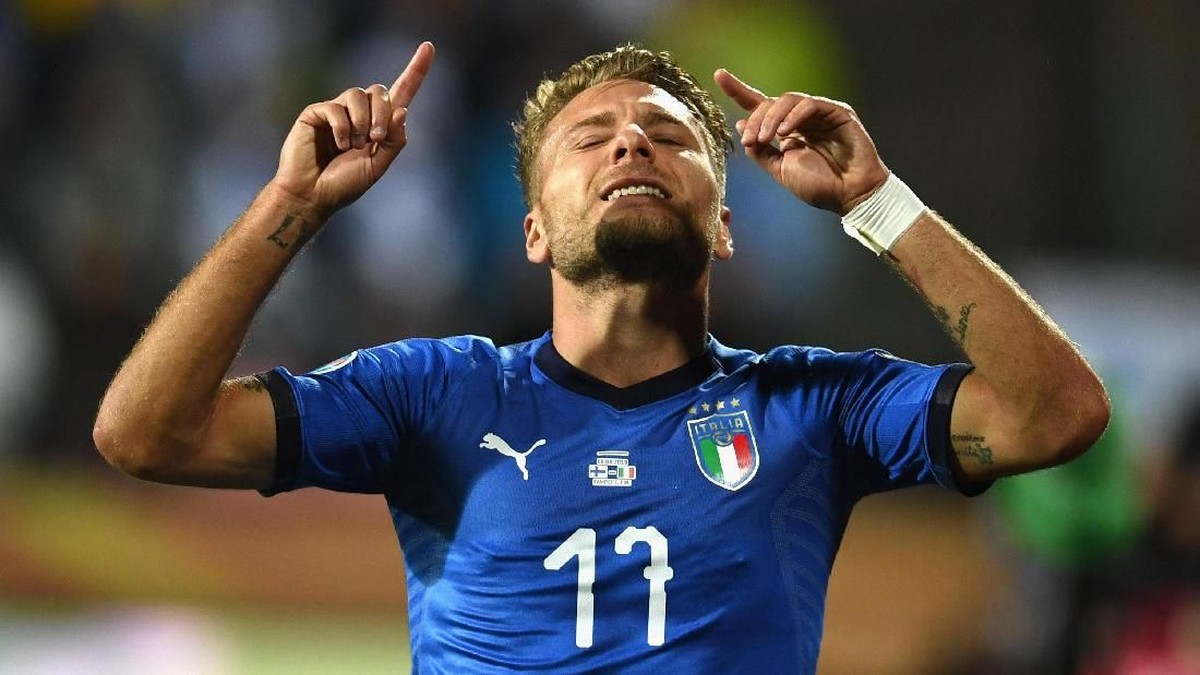 Ciro Immobile mengaku berhutang banyak gol untuk timnas Italia (Foto: Claudio Villa/Getty Images)