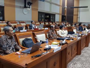 Komisi III DPR Akan Minta Capim KPK Teken Kontrak Politik Komisi III DPR Akan Minta Capim KPK Teken Kontrak Politik