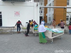 Laboratorium RSUD Gambiran 2 Kota Kediri Terbakar, 10 Pasien Dievakuasi Laboratorium RSUD Gambiran 2 Kota Kediri Terbakar, 10 Pasien Dievakuasi