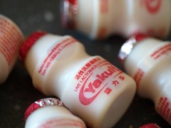 Ini Alasan Mengapa Yakult Dikemas dalam Botol Mini Sejak Awal