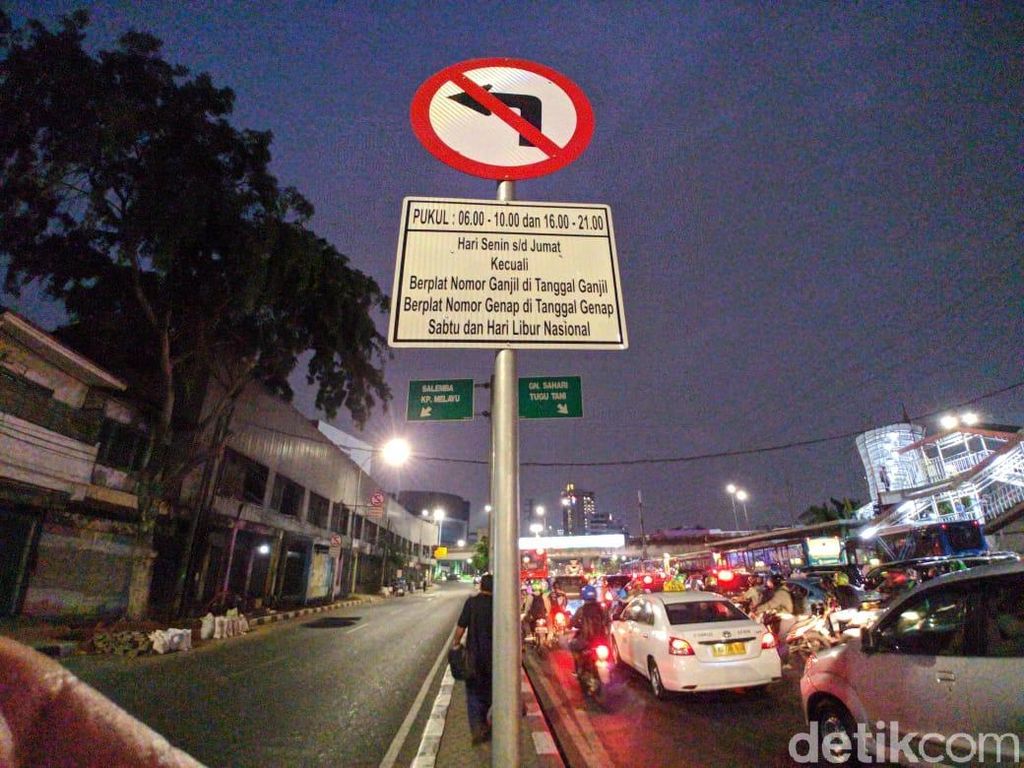 Catatan dari Perluasan Ganjil Genap Hari Perdana Catatan dari Perluasan Ganjil Genap Hari Perdana