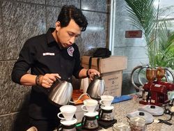 Belajar Bisnis Kedai Kopi Biar Nggak Cuma Bakar Duit