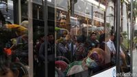 Ganjil Genap Diperluas, Penumpang TransJ Meningkat