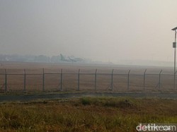 Kabut Asap Bikin Penerbangan di Banjarmasin Terganggu