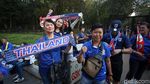 Antusias Suporter Thailand Dukung Tim Tamu di GBK