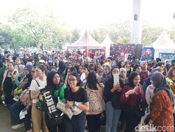 Antrean Mengular, Begini Antusias NCTzen Jelang Konser Korean Wave 2019