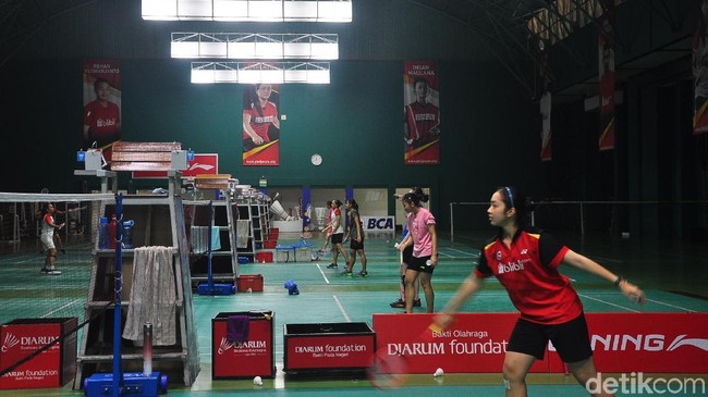 Atlet binaan PB Djarum berlatih. (Foto: Akrom Hazami/detikSport)