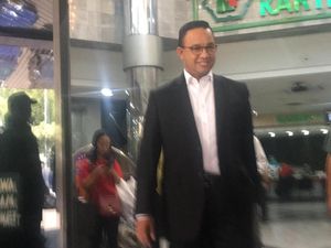 Usai Jenguk BJ Habibie, Anies: Semoga Allah Turunkan Mukjizat