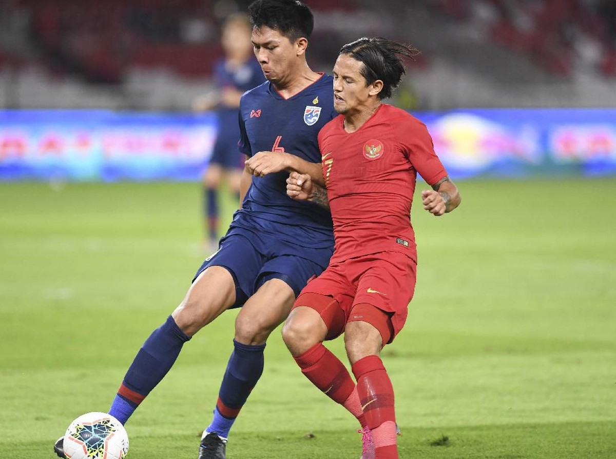 Indonesia ditumbangkan Thailand 0-3 di laga kedua Kualifikasi Piala Dunia 2022 (ANTARA FOTO/Hafidz Mubarak A)