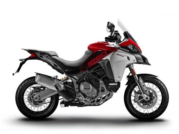 Ducati Multistrada dengan Mesin V4, Sadis!