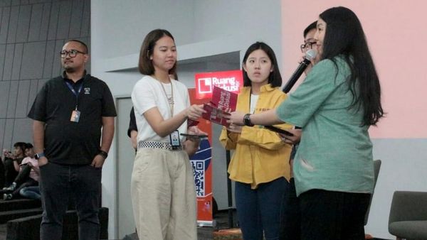 Berbagi Cerita Sukses Enterprenuer Digital