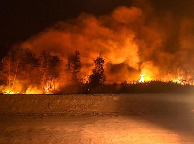 Potret Lahan di Sumsel dan Riau yang Masih Membara