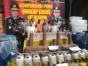 Home Industry Arak di Sidoarjo Digerebek, Dua Orang Diamankan