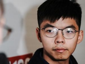 Joshua Wong Ngotot Maju ke Pemilihan Legislatif Hong Kong Joshua Wong Ngotot Maju ke Pemilihan Legislatif Hong Kong