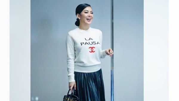 7 Gaya Syahrini yang Dikabarkan Hamil, Jadi Sering Pakai Sneakers