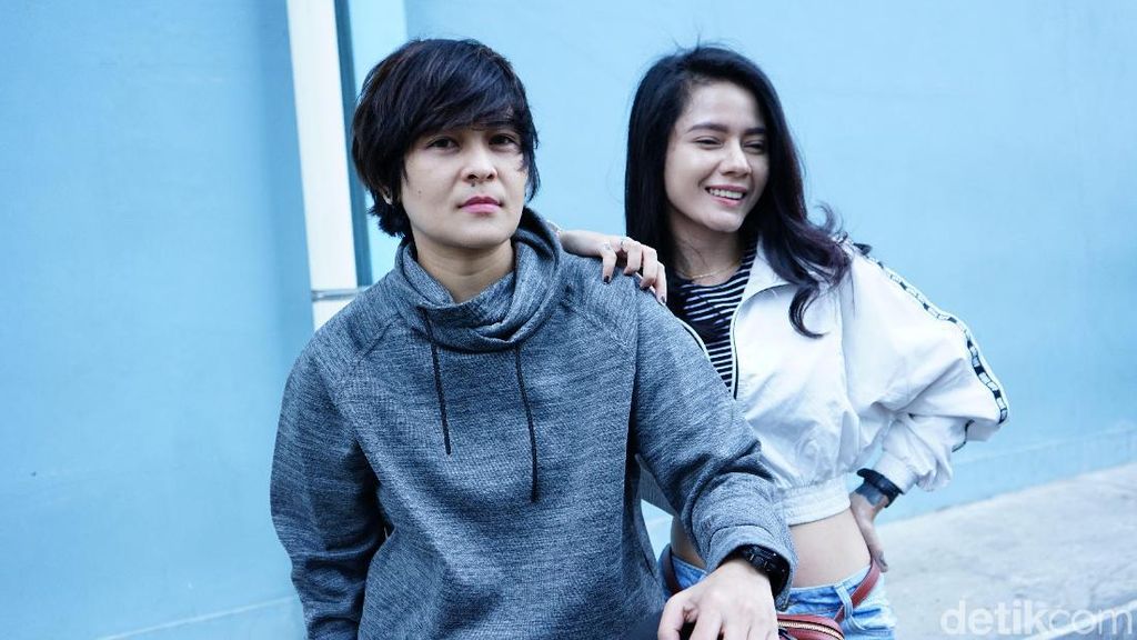 Cerita Mitha The Virgin Minta Izin Ahmad Dhani saat Cabut Cerita Mitha The Virgin Minta Izin Ahmad Dhani saat Cabut