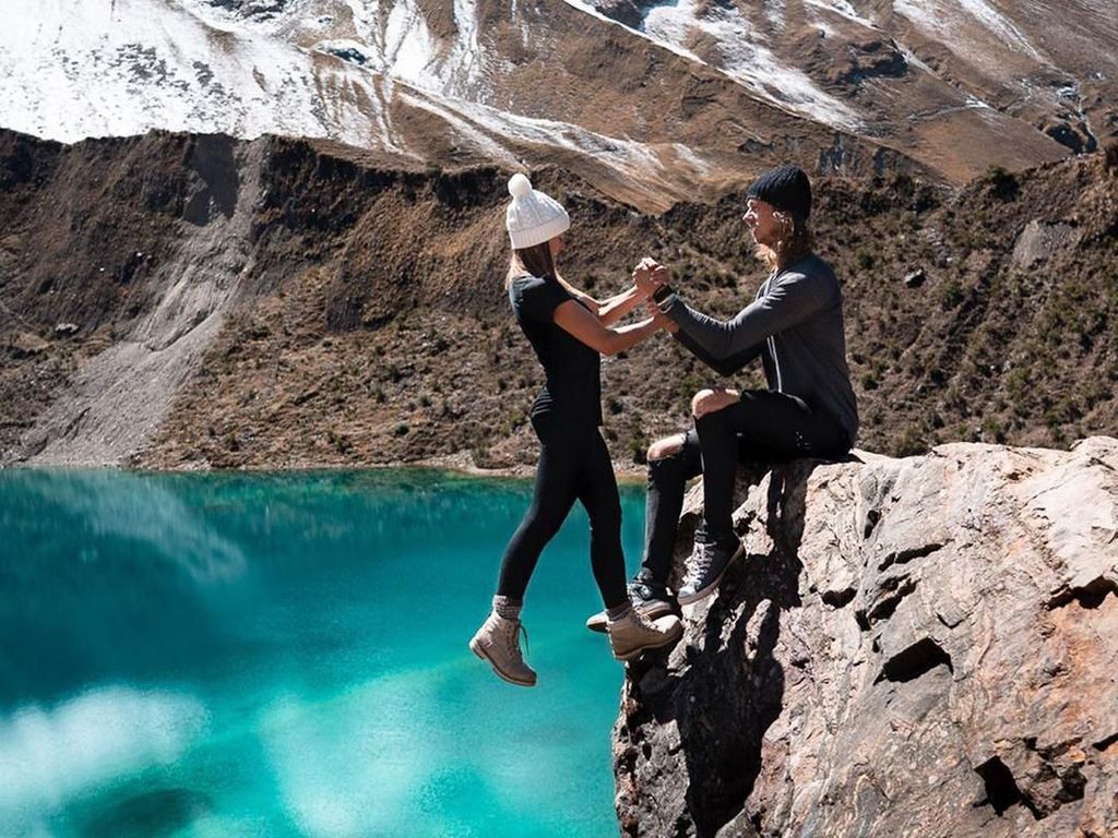 Pasangan yang Pernah Viral Foto Berbahaya di Bali, Berulah Lagi Pasangan yang Pernah Viral Foto Berbahaya di Bali, Berulah Lagi