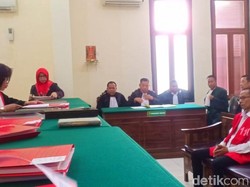 Eksepsi Bassist Boomerang Hubert Henry dalam Kasus Ganja Ditolak Hakim