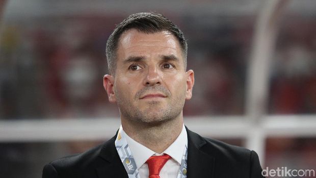 Simon tentang Kontrak dengan PSSI dan Indonesia Raya Membuatnya Emosional