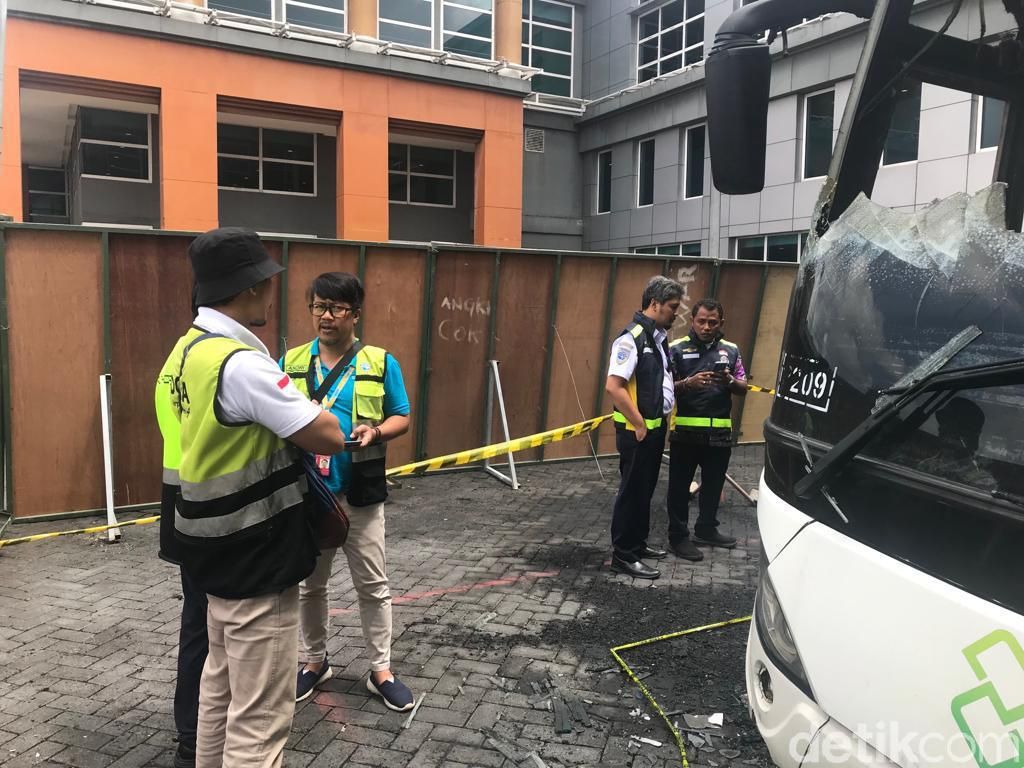 Ini Hasil Investigasi Kebakaran Bus di Bandara Ngurah Rai Bali Ini Hasil Investigasi Kebakaran Bus di Bandara Ngurah Rai Bali